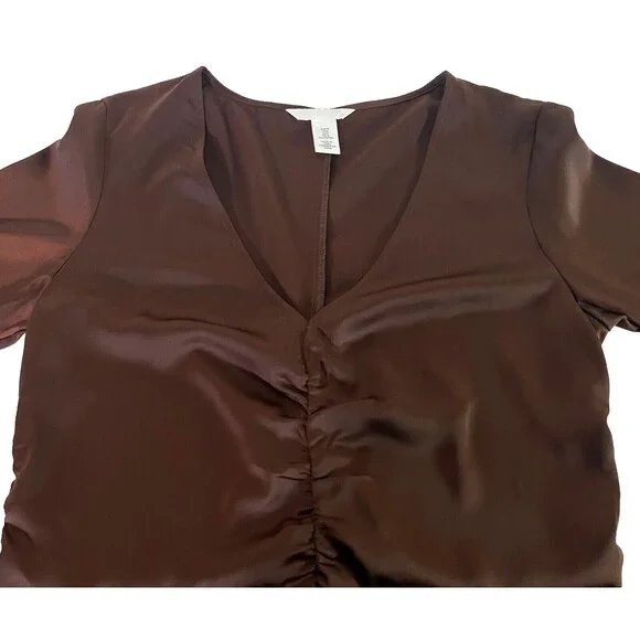 HM Satin Cinched Blouse Women's Medium Brown Trumpet Sleeves V-Neck Pullover - Picture 2 of 11